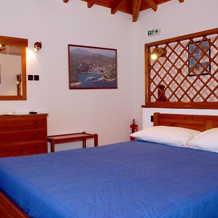 Vila Elena 1Astoning View Steni Vala Alonissos Bagian luar foto